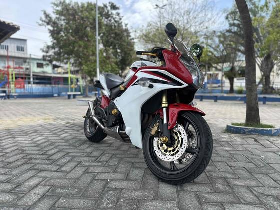 HONDA CBR 600F 